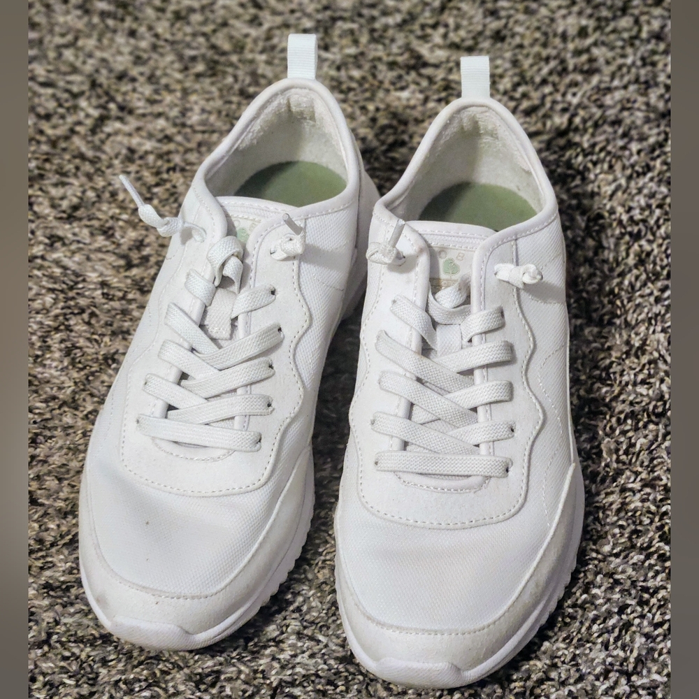 BOBS Sneakers from Sketchers.